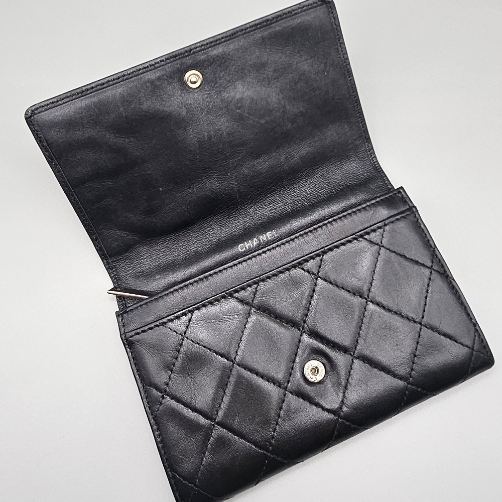 🖤CHANEL Authentic Black/White CC Cambon Wallet🖤 - Picture 4 of 17